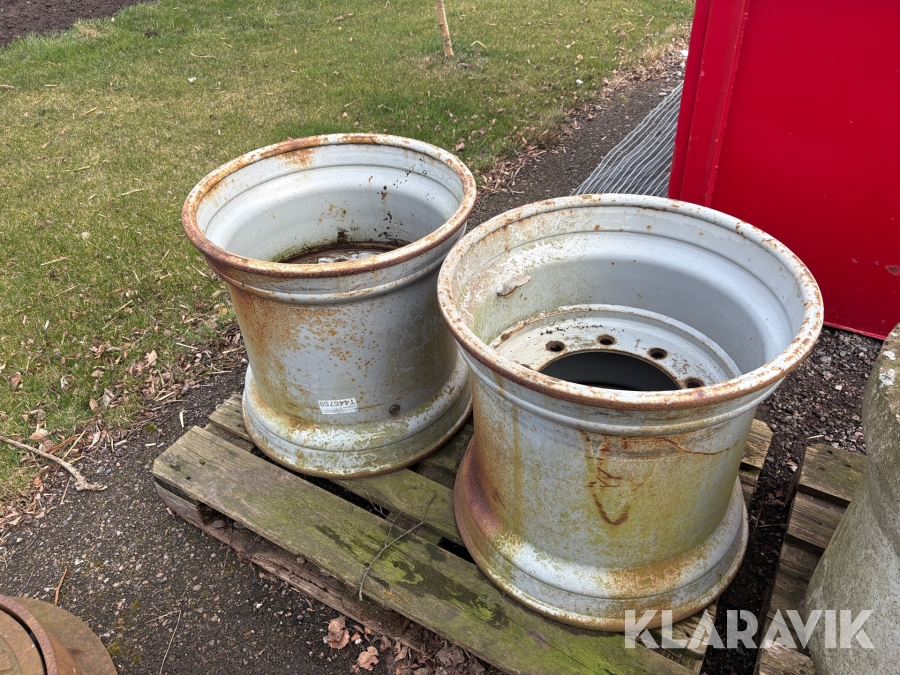 Fälgar till hjulgrävare 2 st 20.00 x 22,5