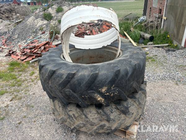 Dubbelmontage Michelin 14.9R28 BIB 1 par