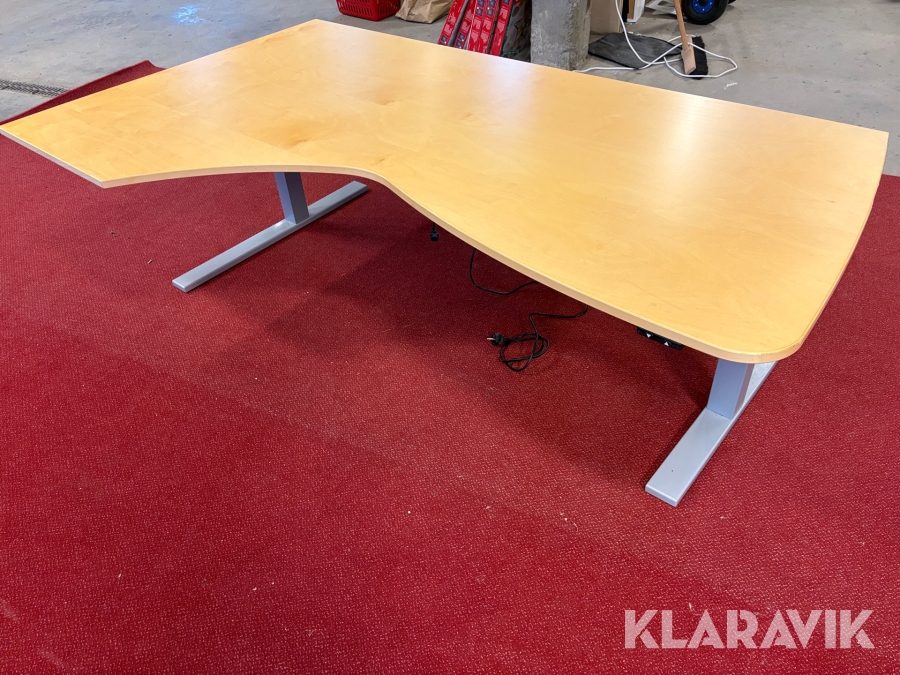 Höj- och sänkbart skrivbord Kinnarps