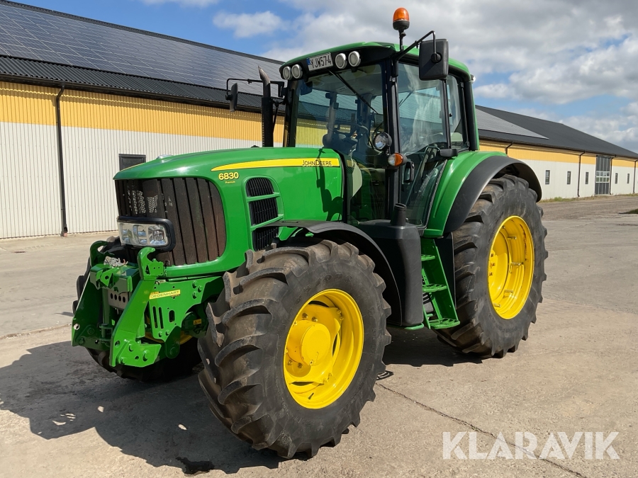 Traktor John Deere 6830 Premium AutoPower