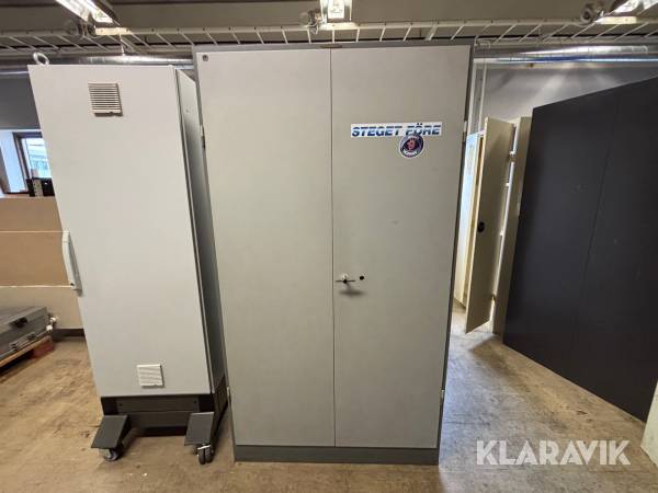 Plåtskåp