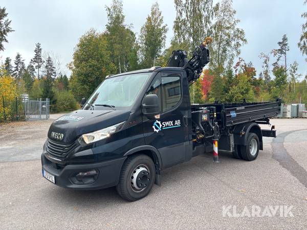 Kranbil Iveco 72-180 med 3-vägstipp