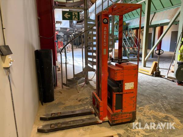 Ståstaplare Abeko KV10SATJ på el