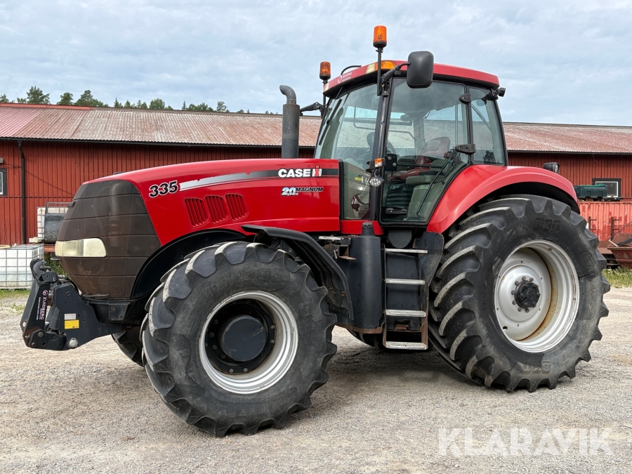 Traktor Case 335 Magnum