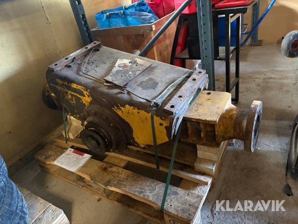 Bakaxel till Volvo BM 4400