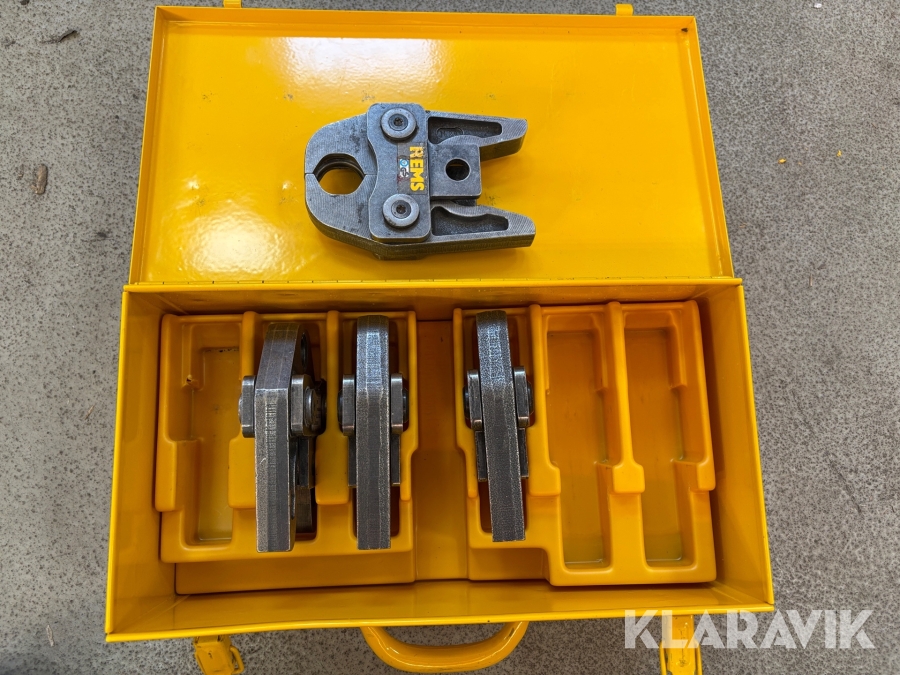 Set med pressbackar REMS M- set