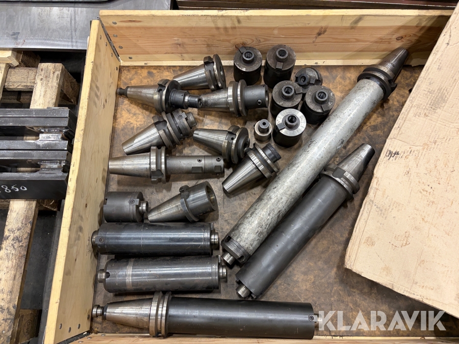 Fräshållare BT 50. 11 St. 10 förläggare