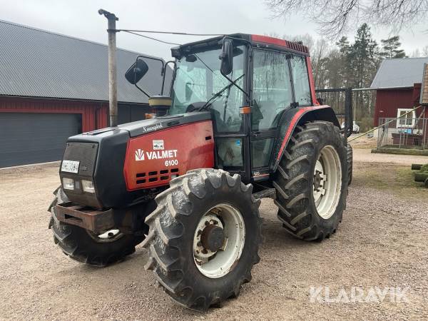 Traktor Valmet 6100