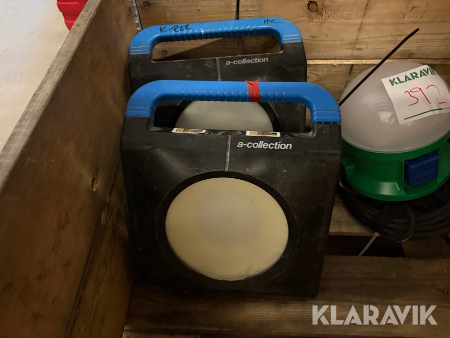 Arbetsbelysning A-collection 80W med uttag