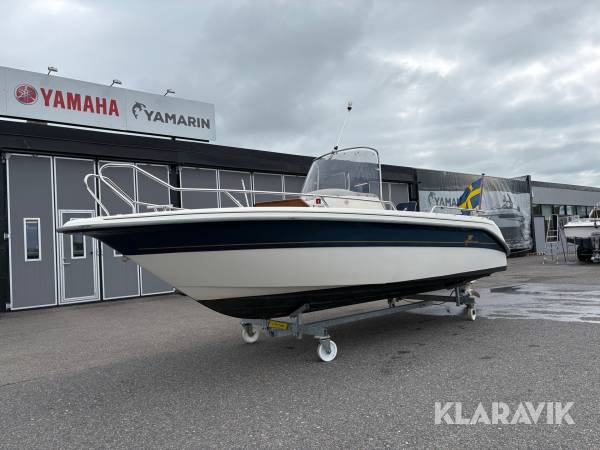 Styrpulpet Yamarin 5910