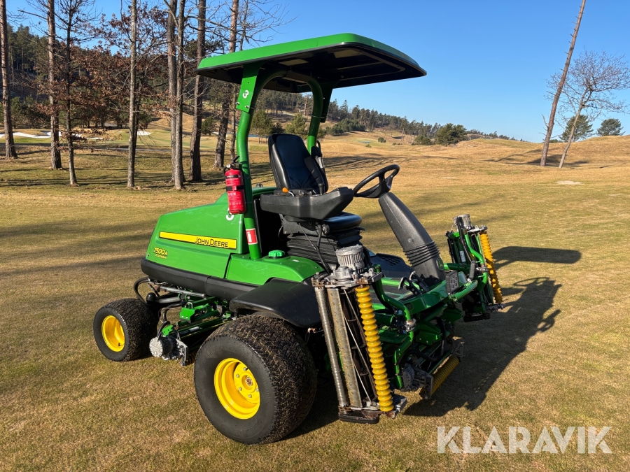 Fairwayklippare John Deere 7500A E-Cut