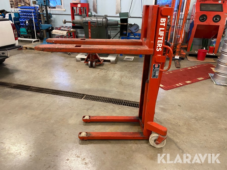 Pallyftare höglyftande BT BTSV 800 H21 200kg 2m lyfthöjd