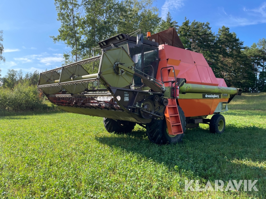 Skördetröska Dronningborg D7500 Hydrostatic