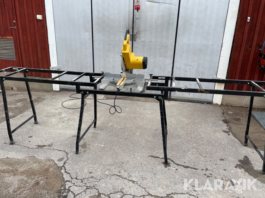 Kap och gersåg DeWalt DW707 med sågbord