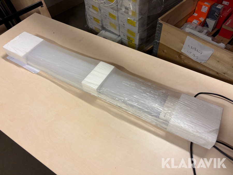 Belysningsarmatur Glamox I60-1200 LED 1st