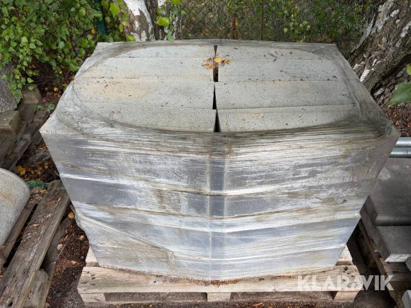 Betongplintar 500x180x180 mm 32 st
