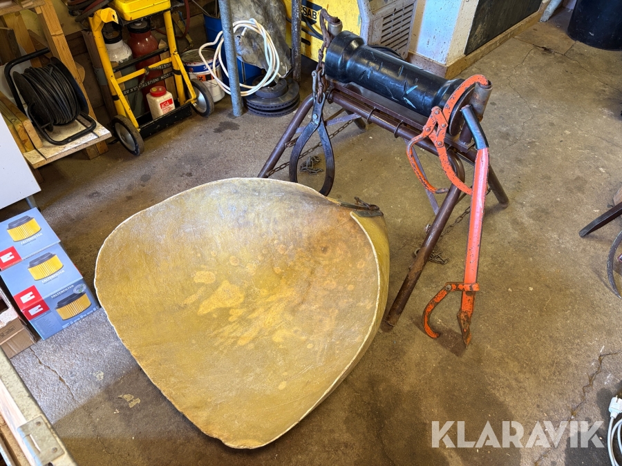 Lunningspulka och skogsredskap