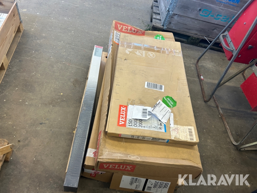 Takfönster Velux 55x118 cm