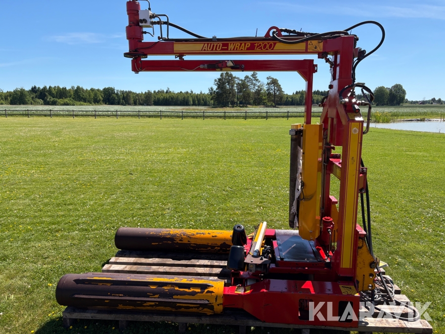 Rundbalsinplastare Tellefsdal Auto-Wrap 1200