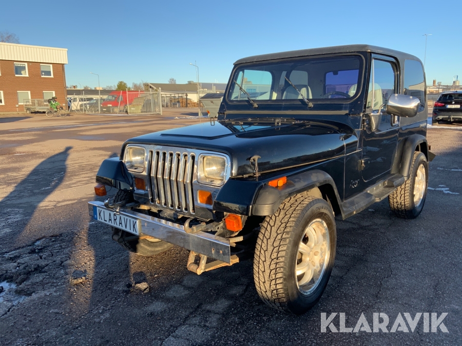 Jeep Wrangler 4.2 4WD