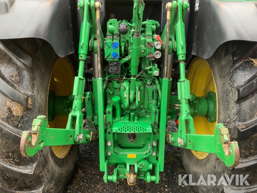 Traktor John Deere 6140R