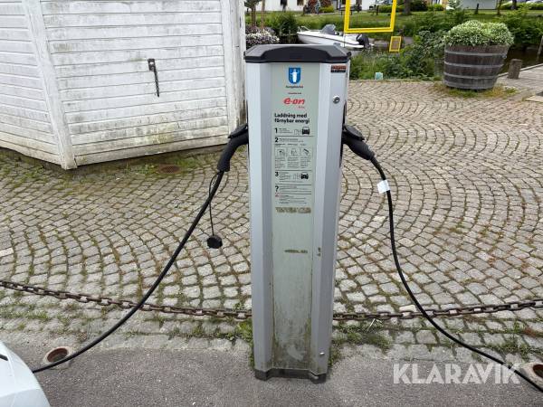 Laddningsstationer Garo LS4 med totalt 32 laddplatser