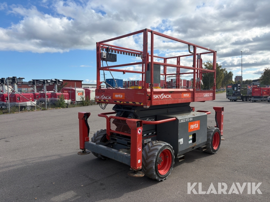 Saxlift Skyjack SJ6832 RTE 4x4 9,7m