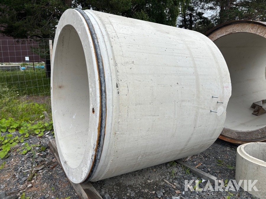 Betongrör 1,7m