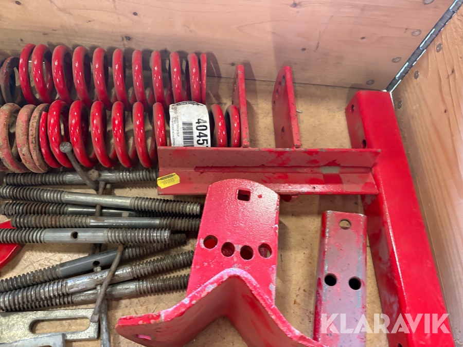 Diverse reservdelar till Väderstad harv