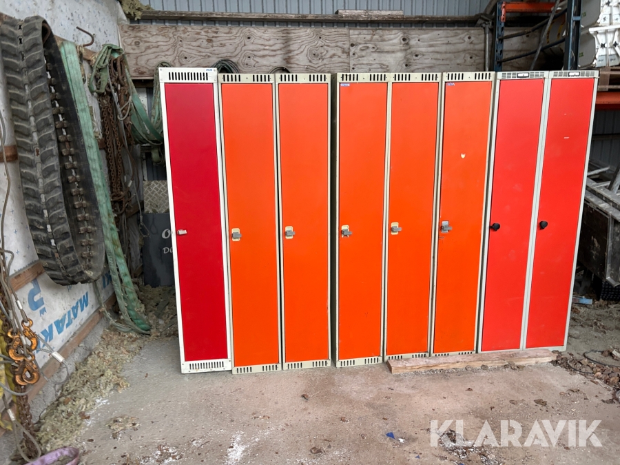 Omklädningsskåp 16 st