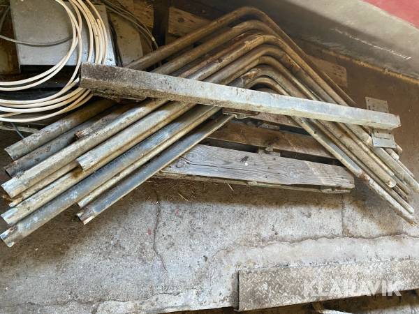 Diverse bockade galvade rör 14st