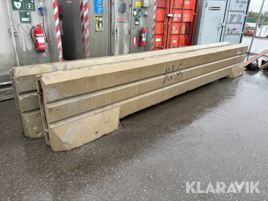 Betongbarriärer 6m 6 st