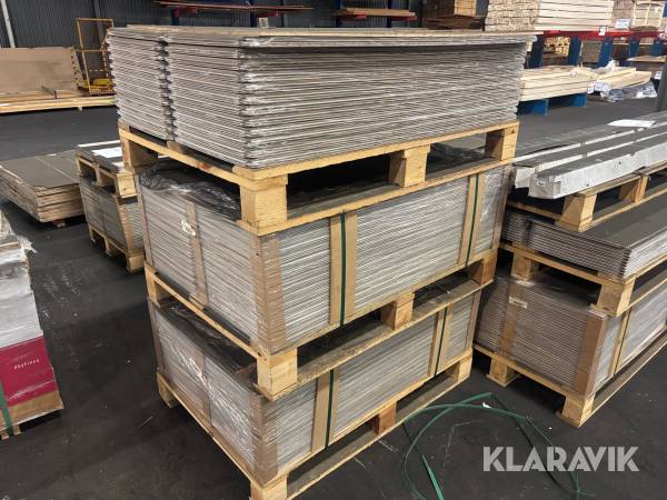 Panel Multiplatta 1193x400x6mm äggvit 330st