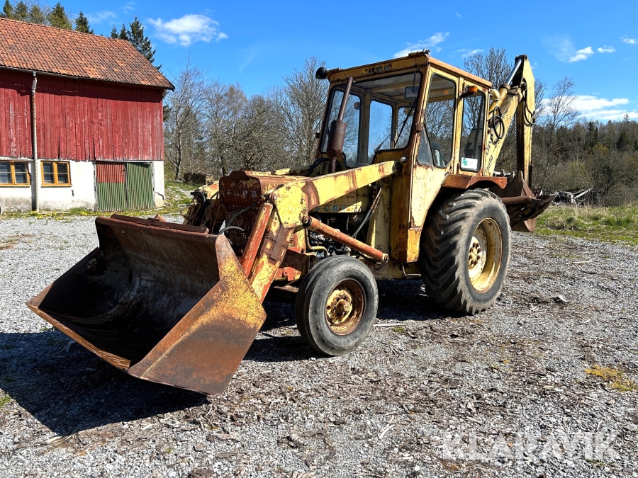Traktorgrävare Ford 4500 auto-dig