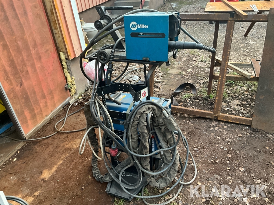 Svets Miller XMT 304 CC/CV med Miller Wire Feeder