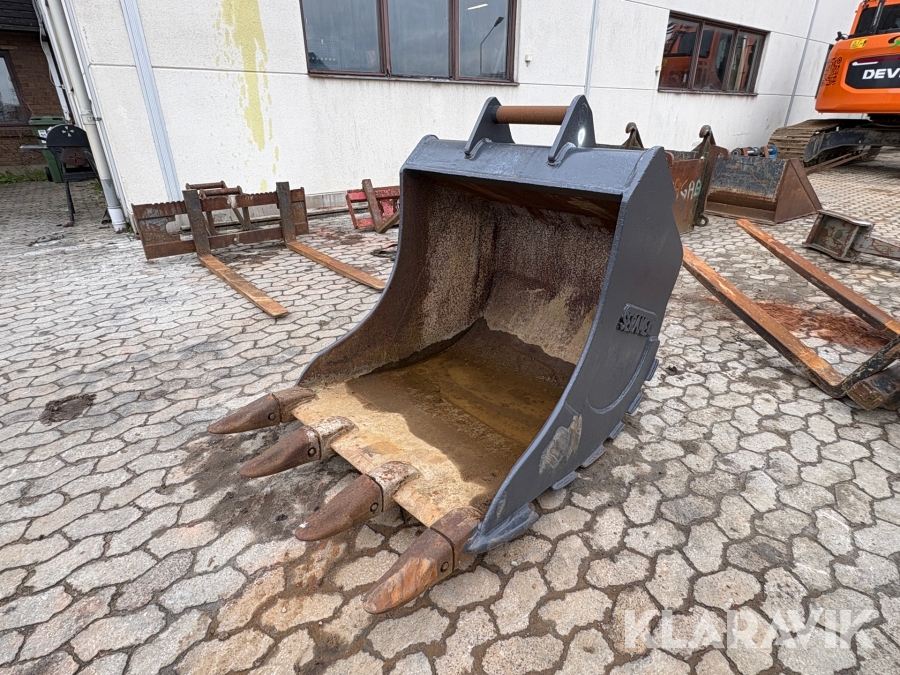 Tandgrävskopa Sermeko S60