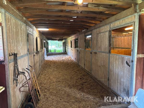 Hästboxar Cityboxen 13st 3x3m