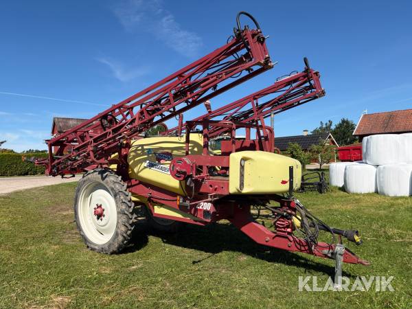 Växtskyddsspruta Hardi Commander 2200 med 20 m arbetsbredd