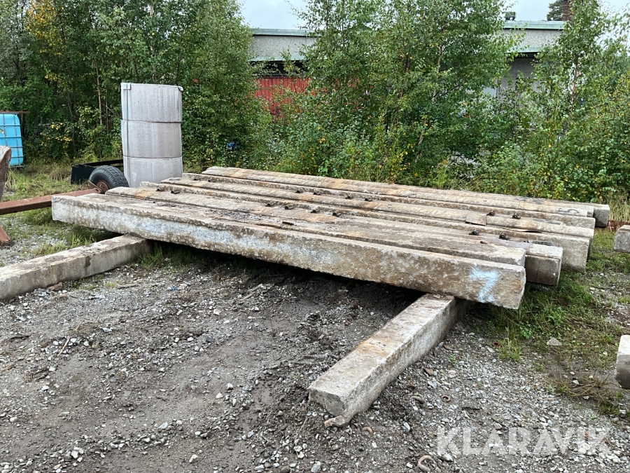 Järnvägsslipers i betong 13 st