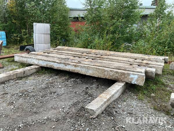 Järnvägsslipers i betong 13 st