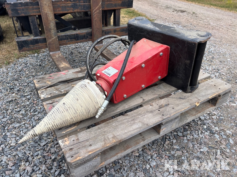 Klyvkon Möre Maskiner OMT500 fäste S60