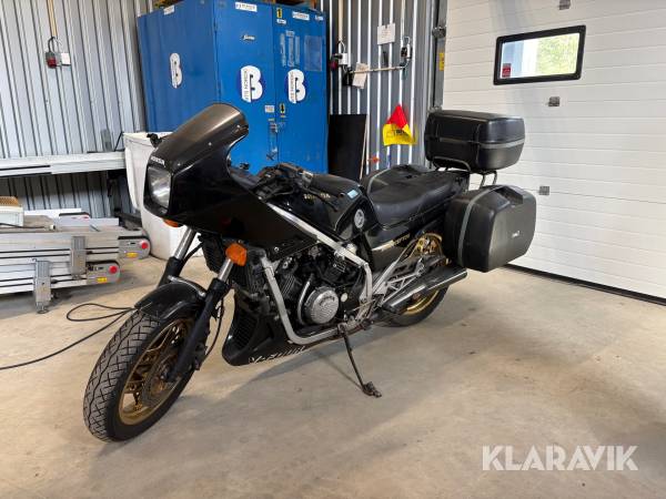 Motorcykel Honda VF750 interveptor