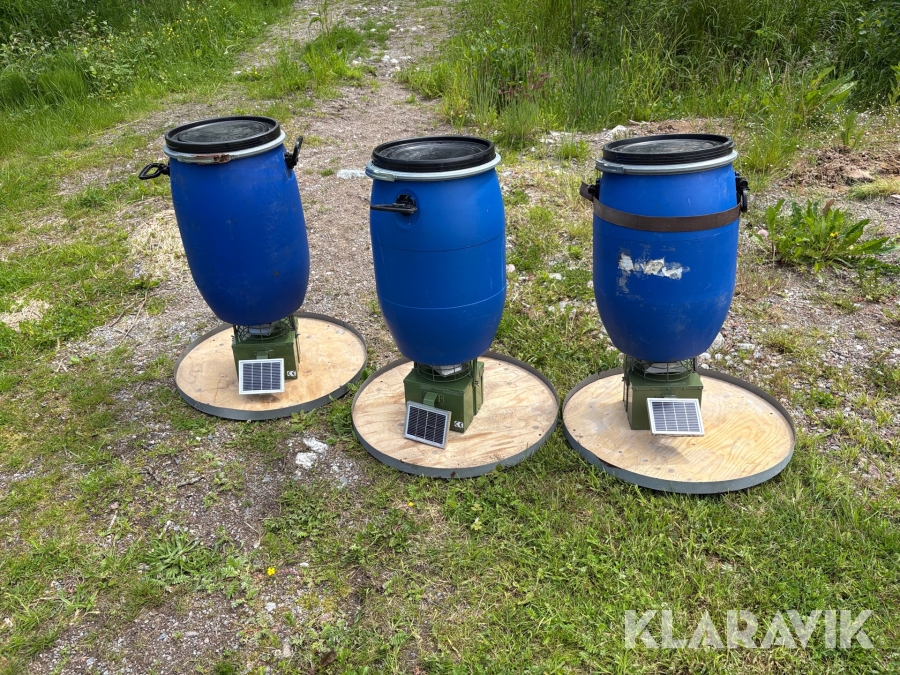 Fodermatare med solceller 3 st