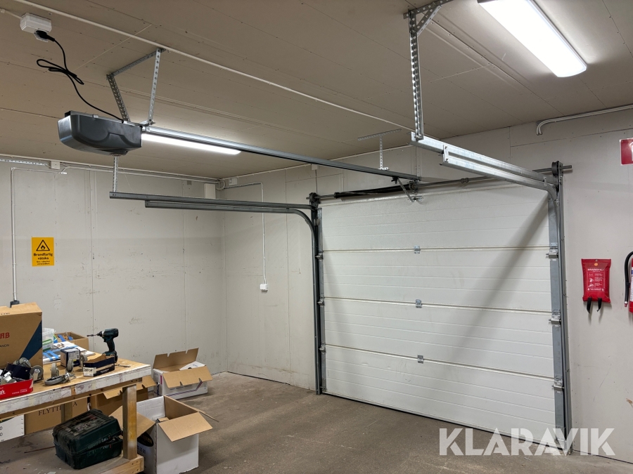 Garageport med motor och fjärrkontroll Classic Door 2,18 x 2,50 m