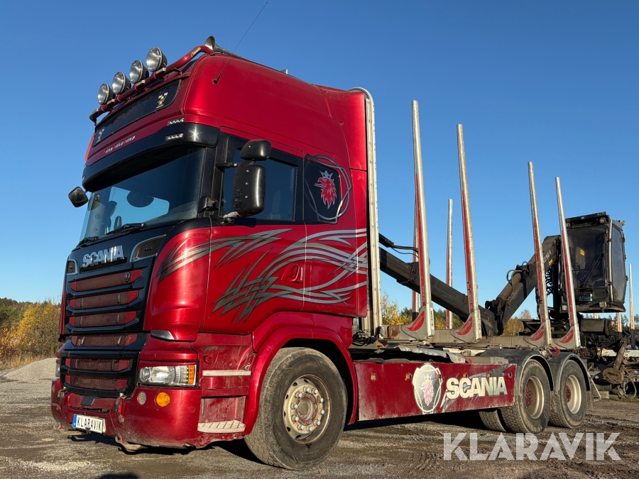 Timmerbil Scania R730 med kran