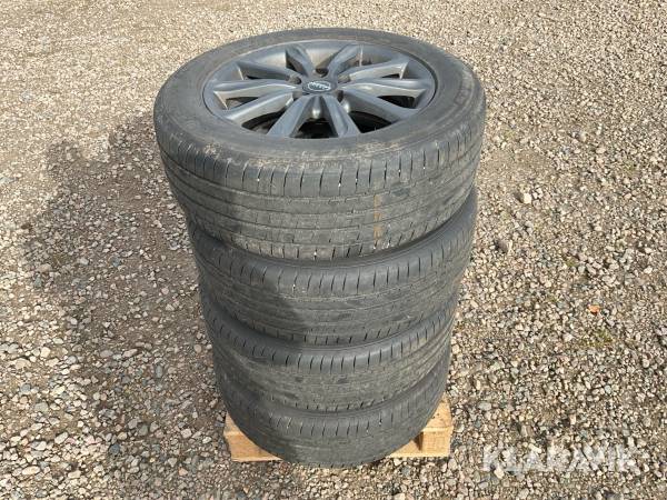 Sommardäck Hankook Ventus 215/55R16 på aluminiumfälg  4st