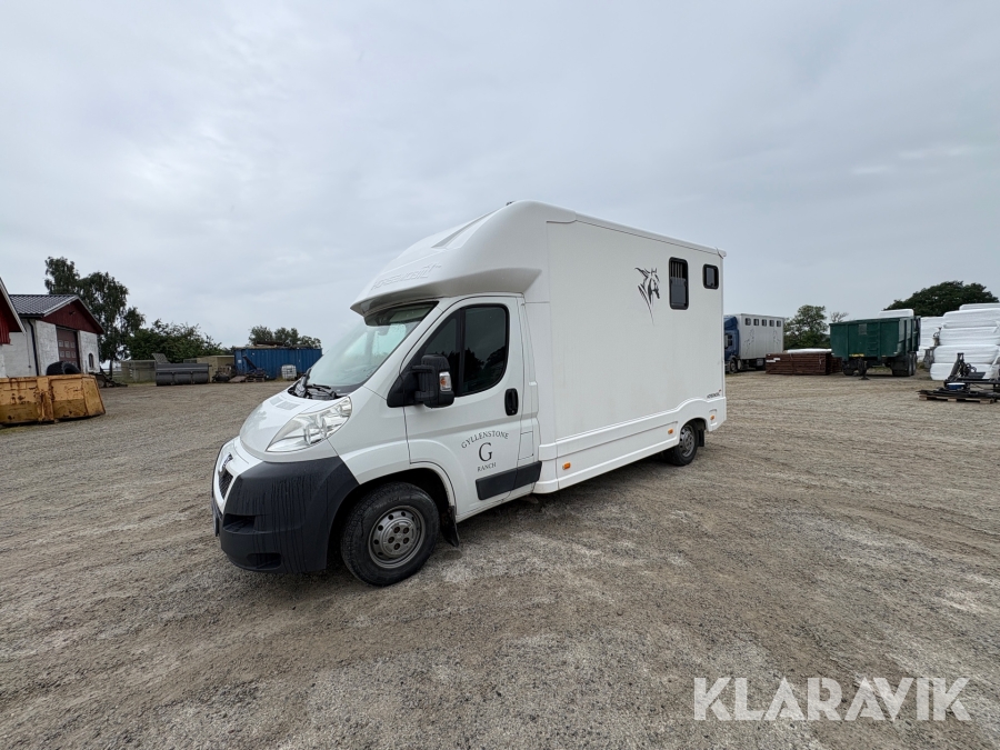 Hästlastbil Peugeot Horsemobil 