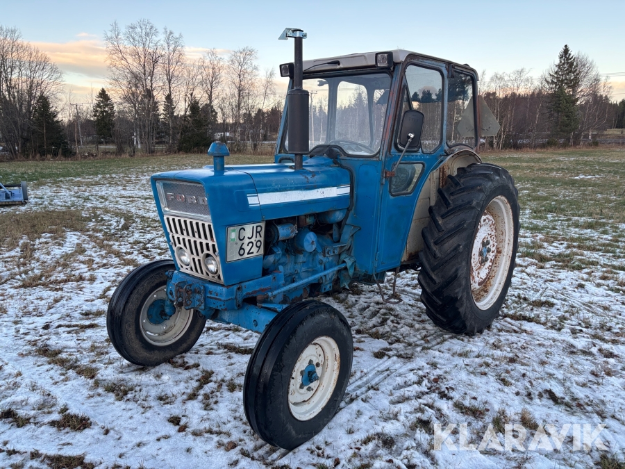 Traktor Ford 4000