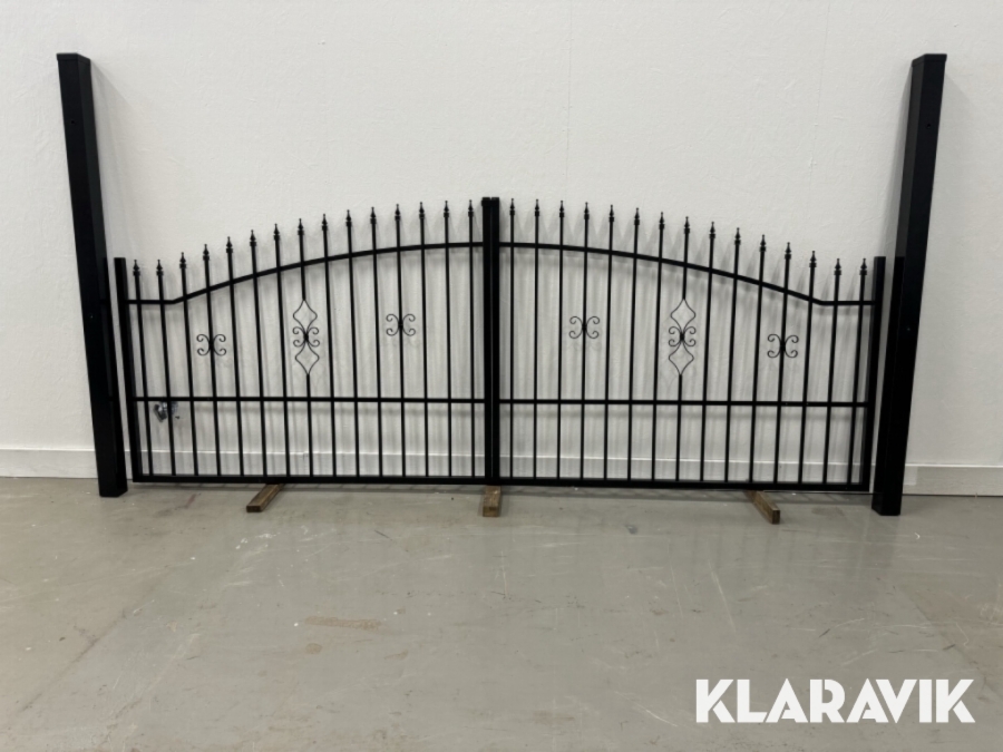 Appstyrd Automationsgrind i smide Staketgrossisten Boden 400x150cm
