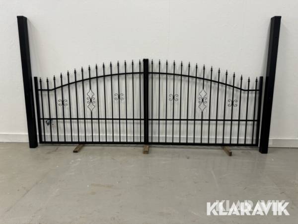 Appstyrd Automationsgrind i smide Staketgrossisten Boden 400x150cm